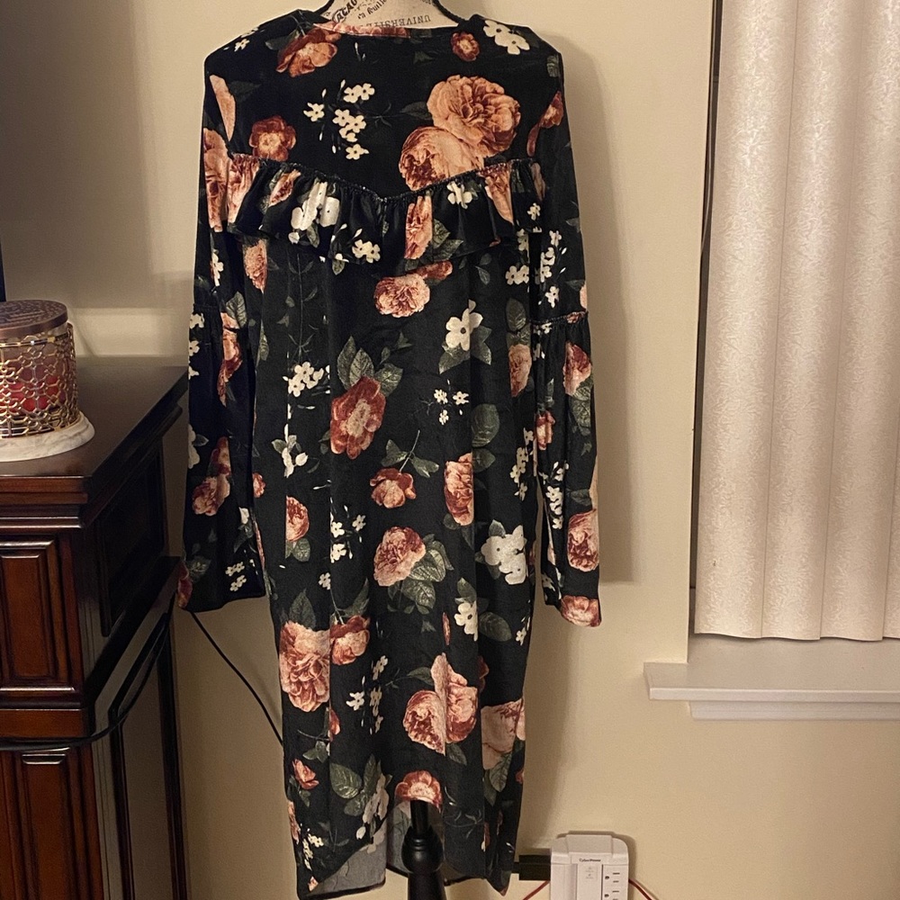 Floral Midi Long Sleeve Dress